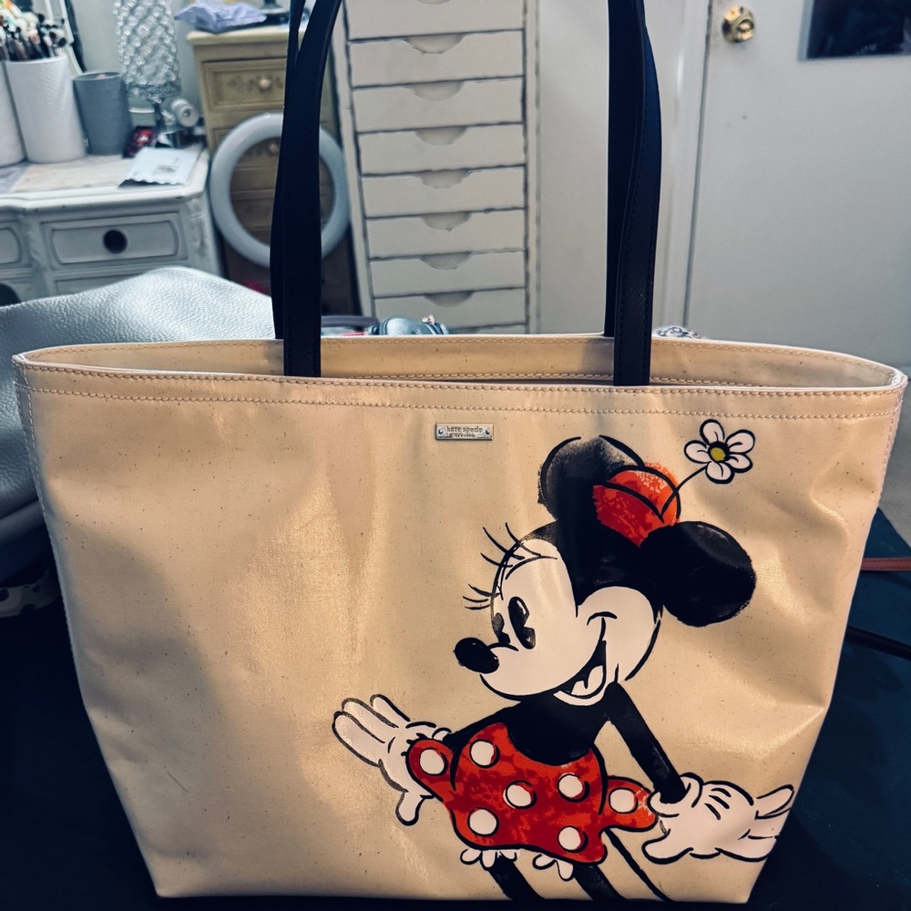 Kate Spade x Disney Tote featuring Minnie Mouse